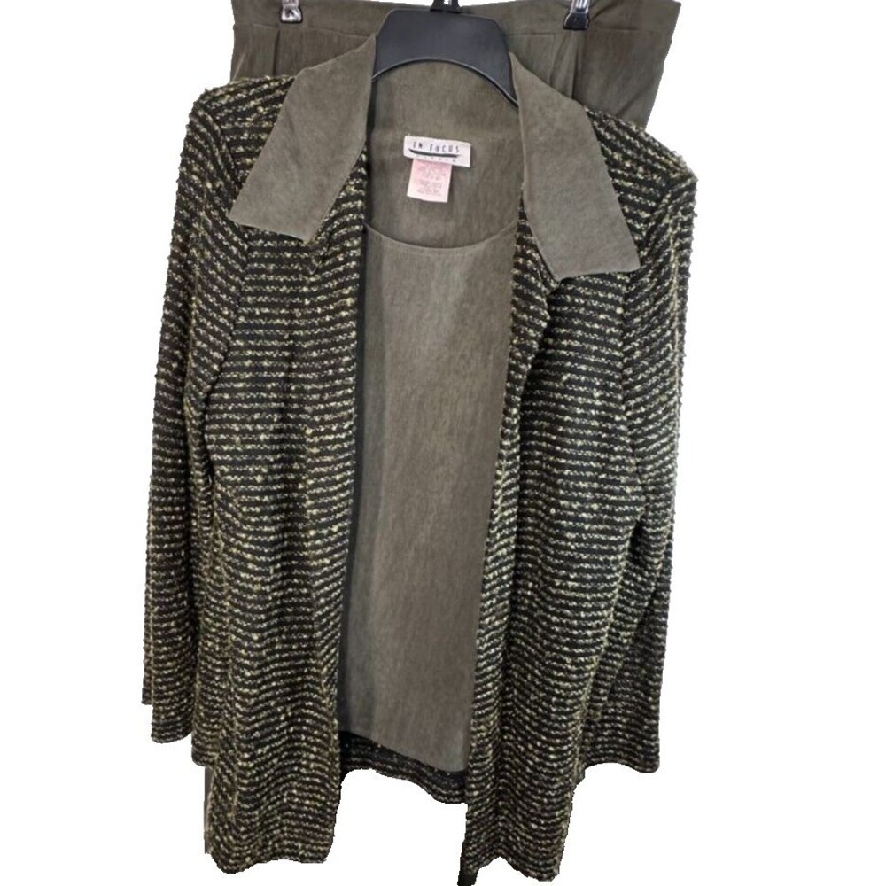 Women's EnFocus Jacket Size 14 Built-in Tank Olive Green Boucle & Faux Suede